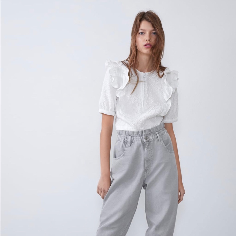 Short sleeve crop top